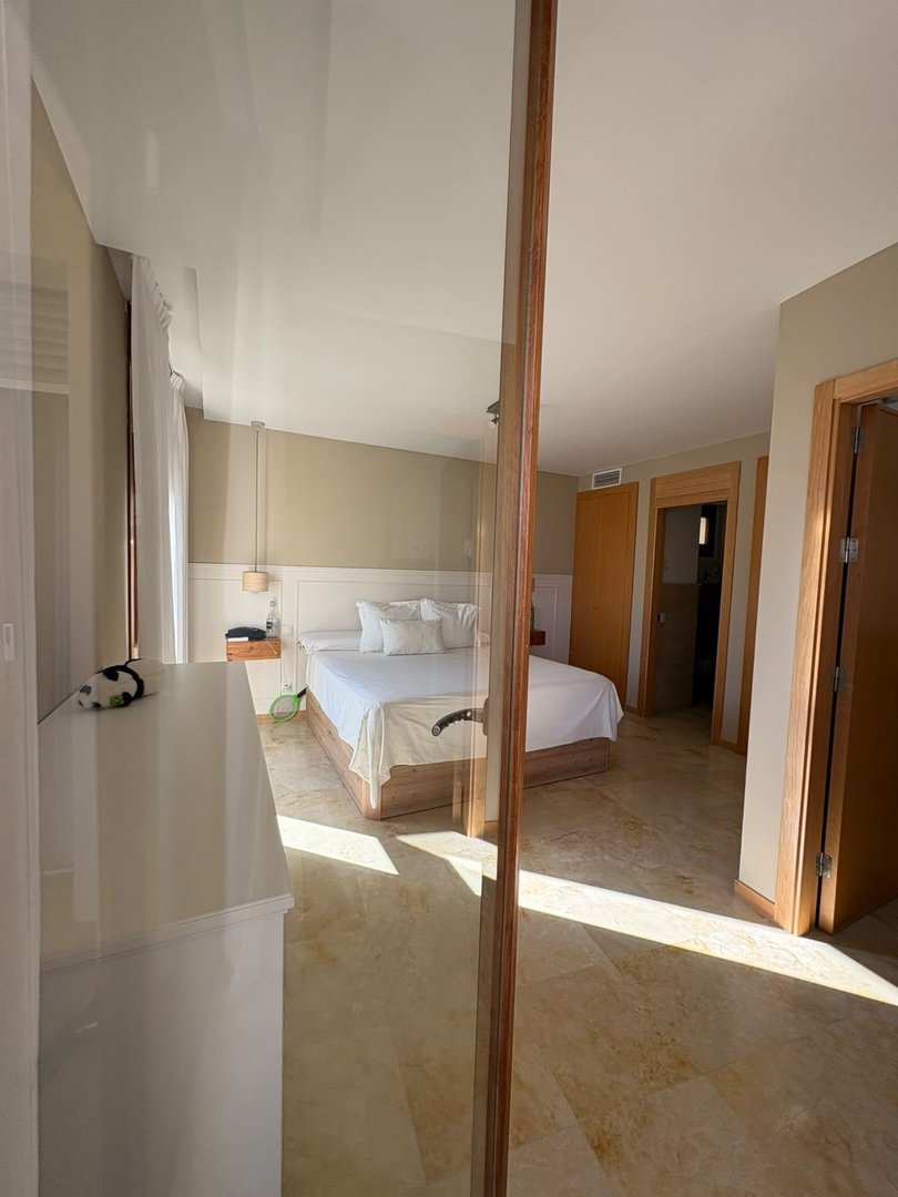3 Bed Middle Floor Apartment in Marbella