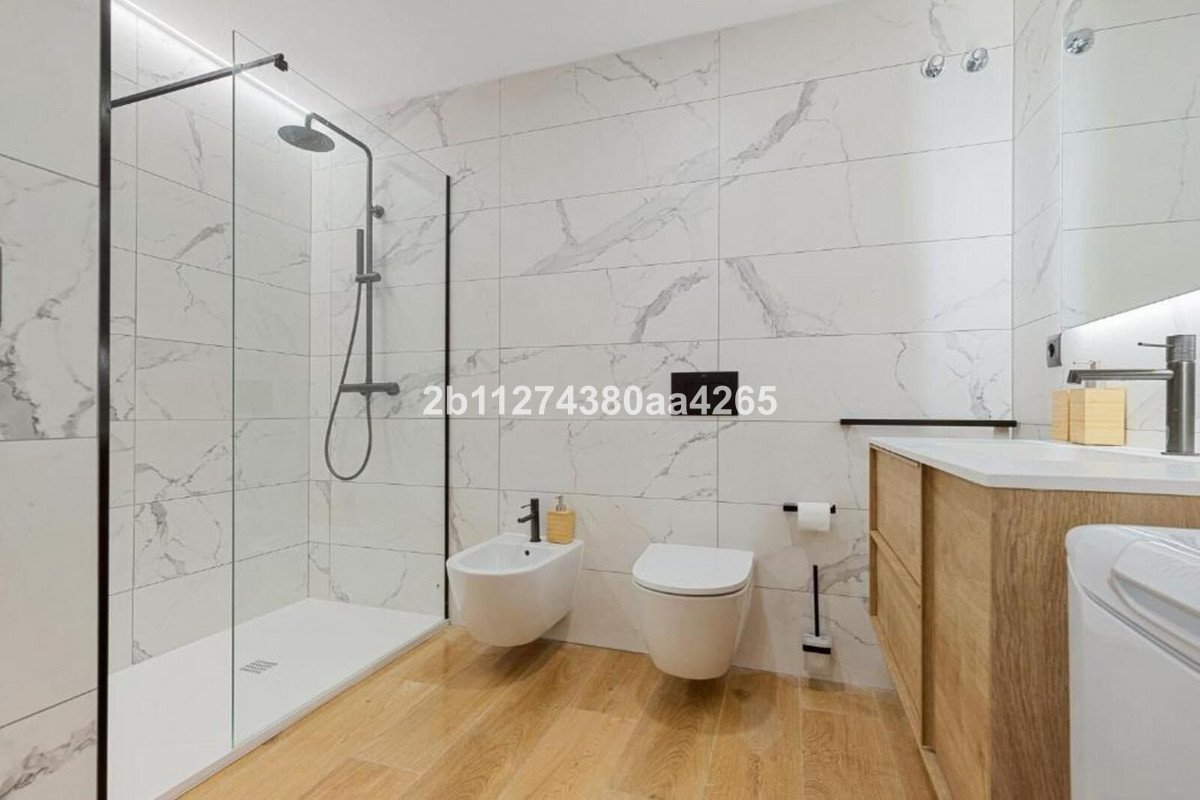 3 Bed Middle Floor Apartment in Marbella