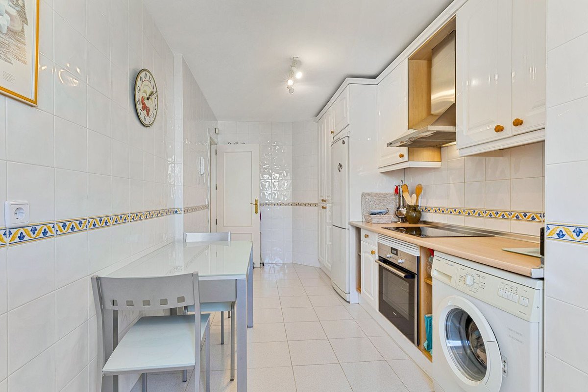 3 Bed Penthouse in Bel Air