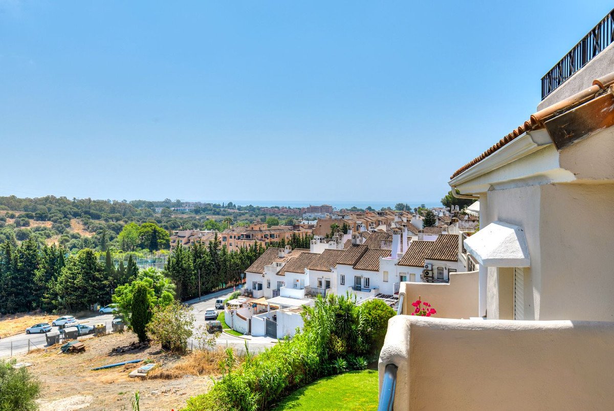3 Bed Penthouse in Bel Air