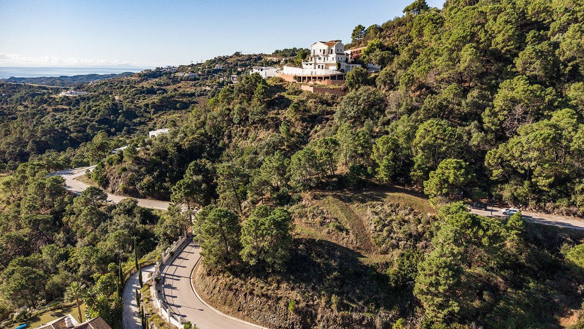 Residential Plot in Benahavís
