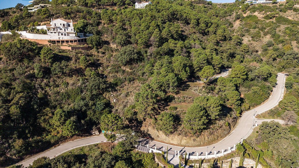 Residential Plot in Benahavís