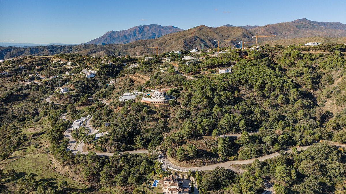 Residential Plot in Benahavís