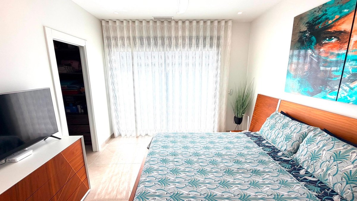 4 Bed Detached Villa in Los Montesinos