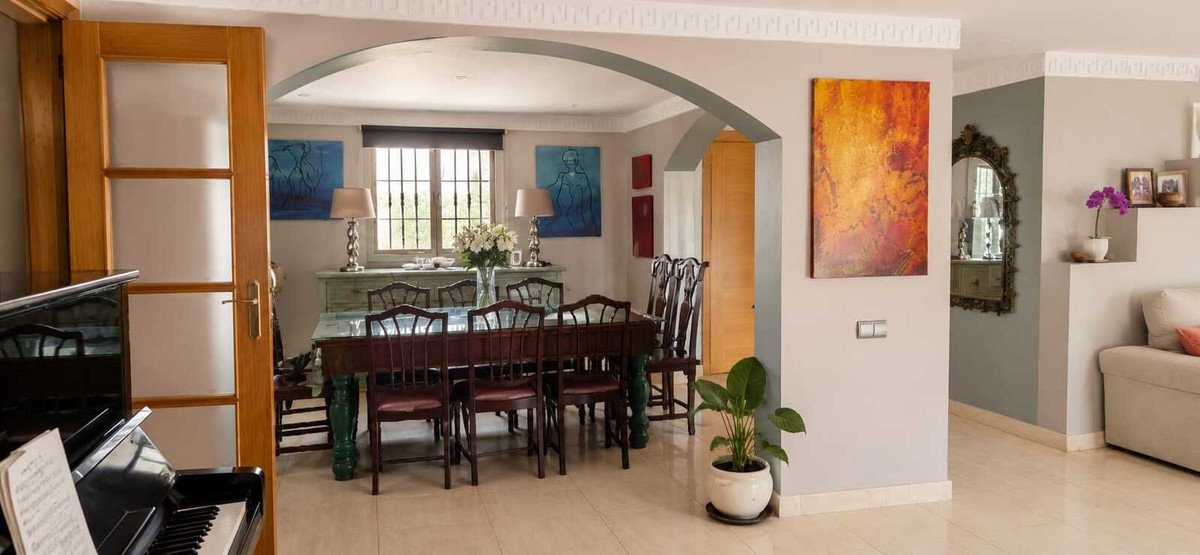 5 Bed Detached Villa in Mijas