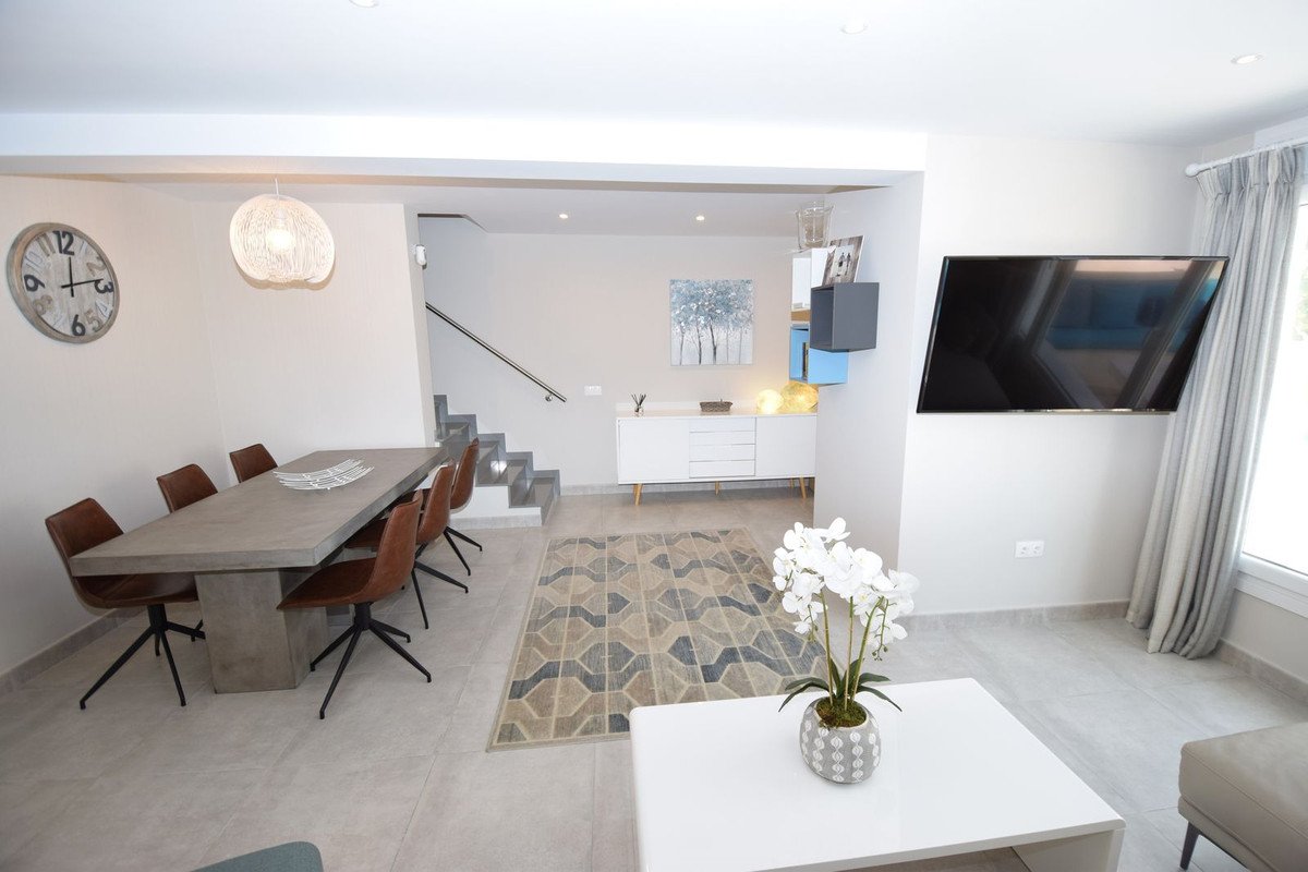 4 Bed Townhouse in La Cala de Mijas