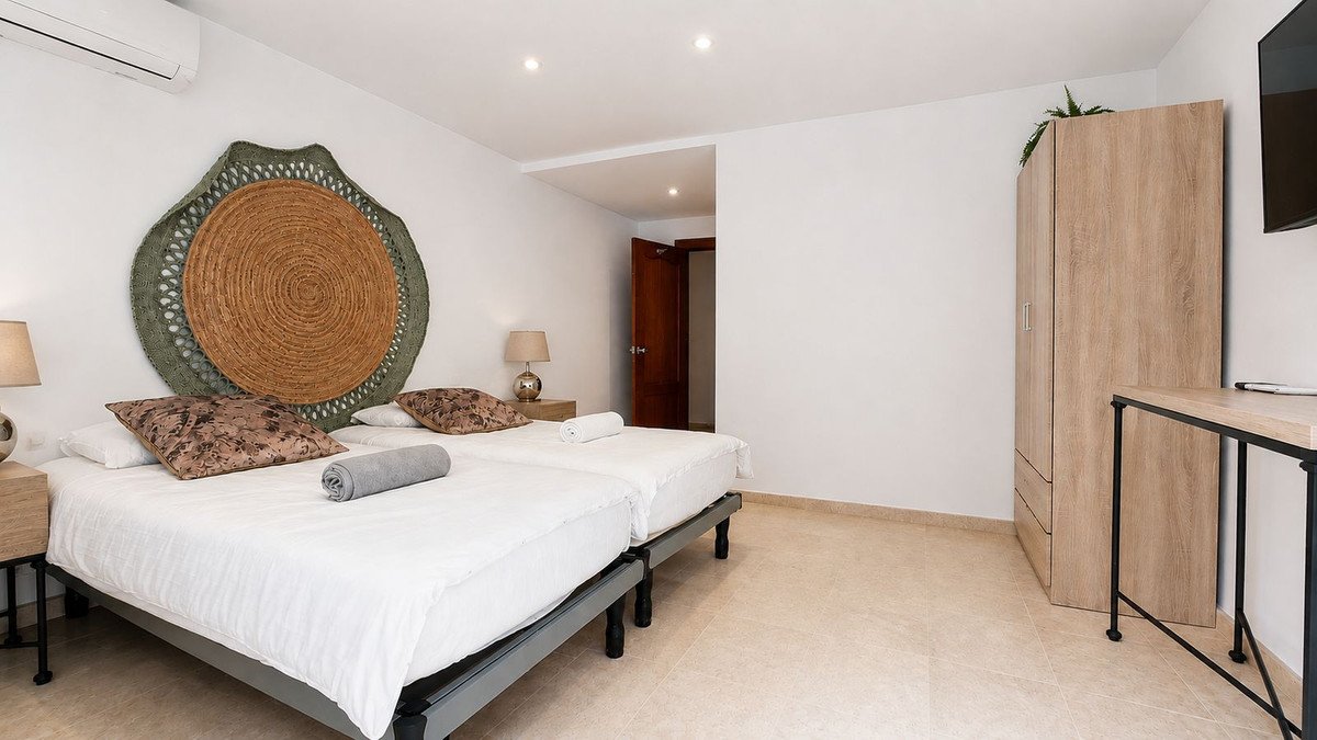 3 Bed Detached Villa in Las Chapas