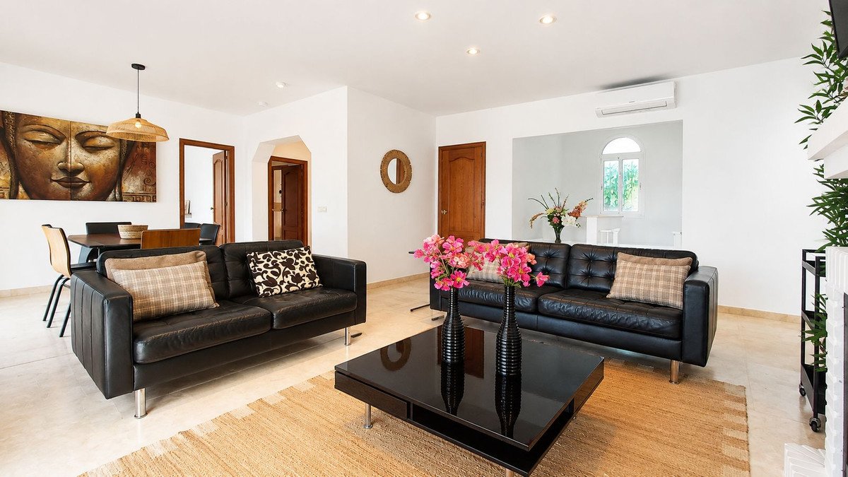 3 Bed Detached Villa in Las Chapas