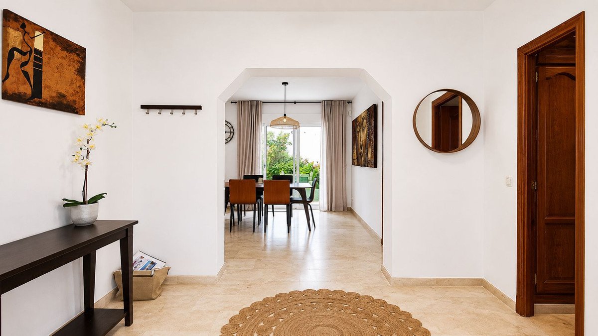 3 Bed Detached Villa in Las Chapas