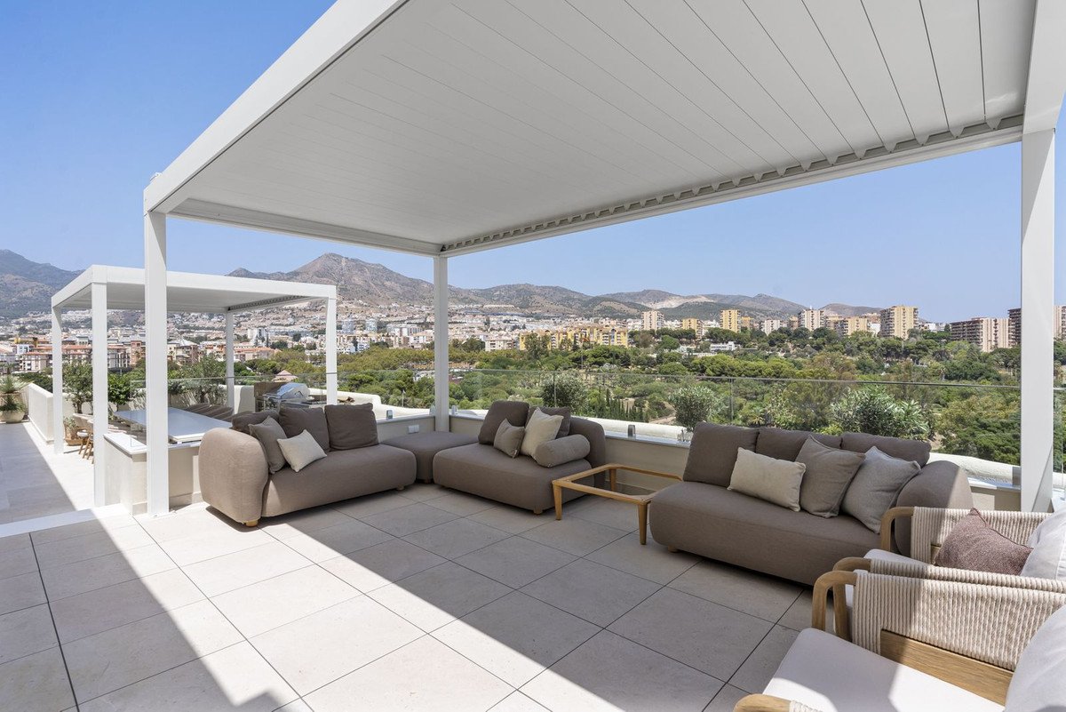 3 Bed Penthouse in Benalmadena Costa