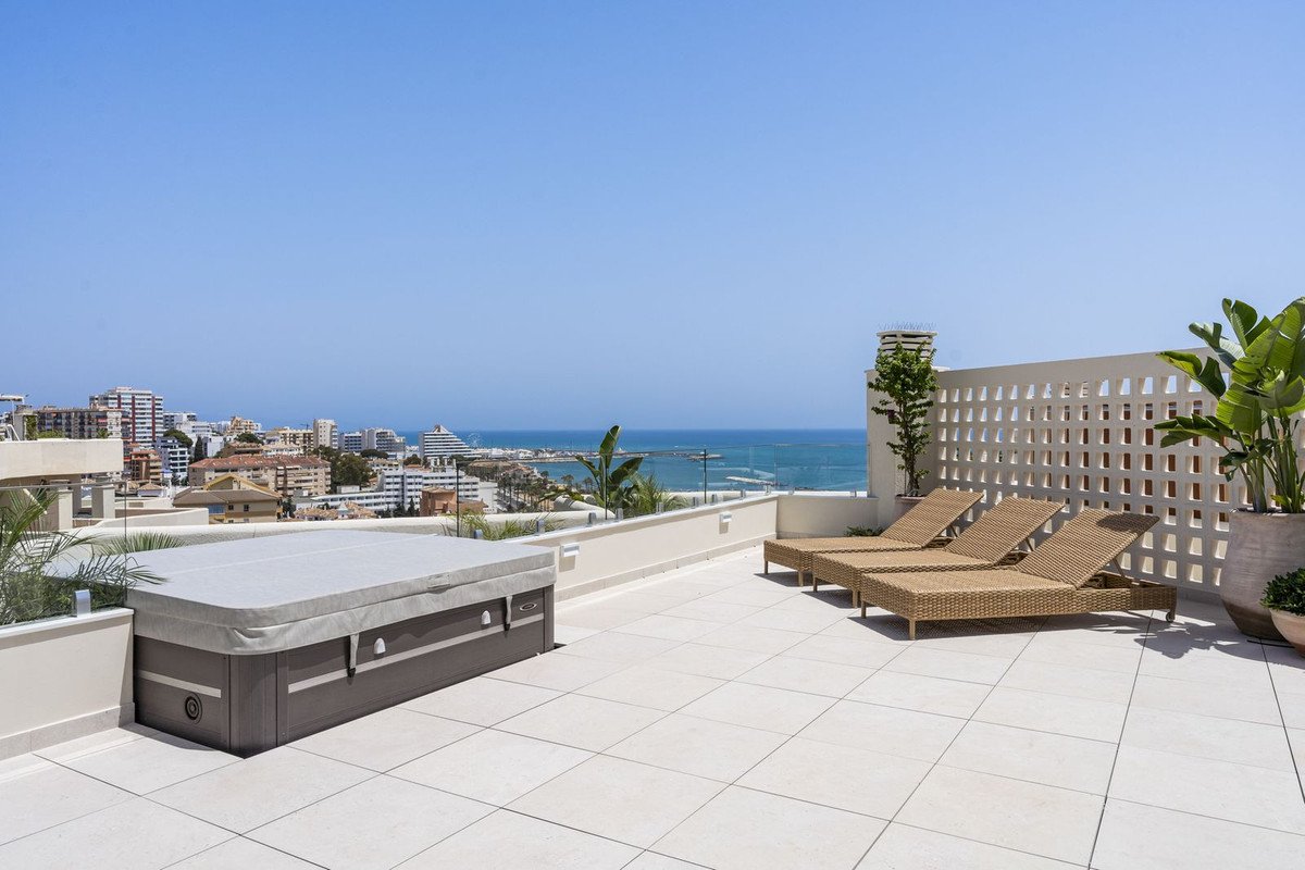 3 Bed Penthouse in Benalmadena Costa