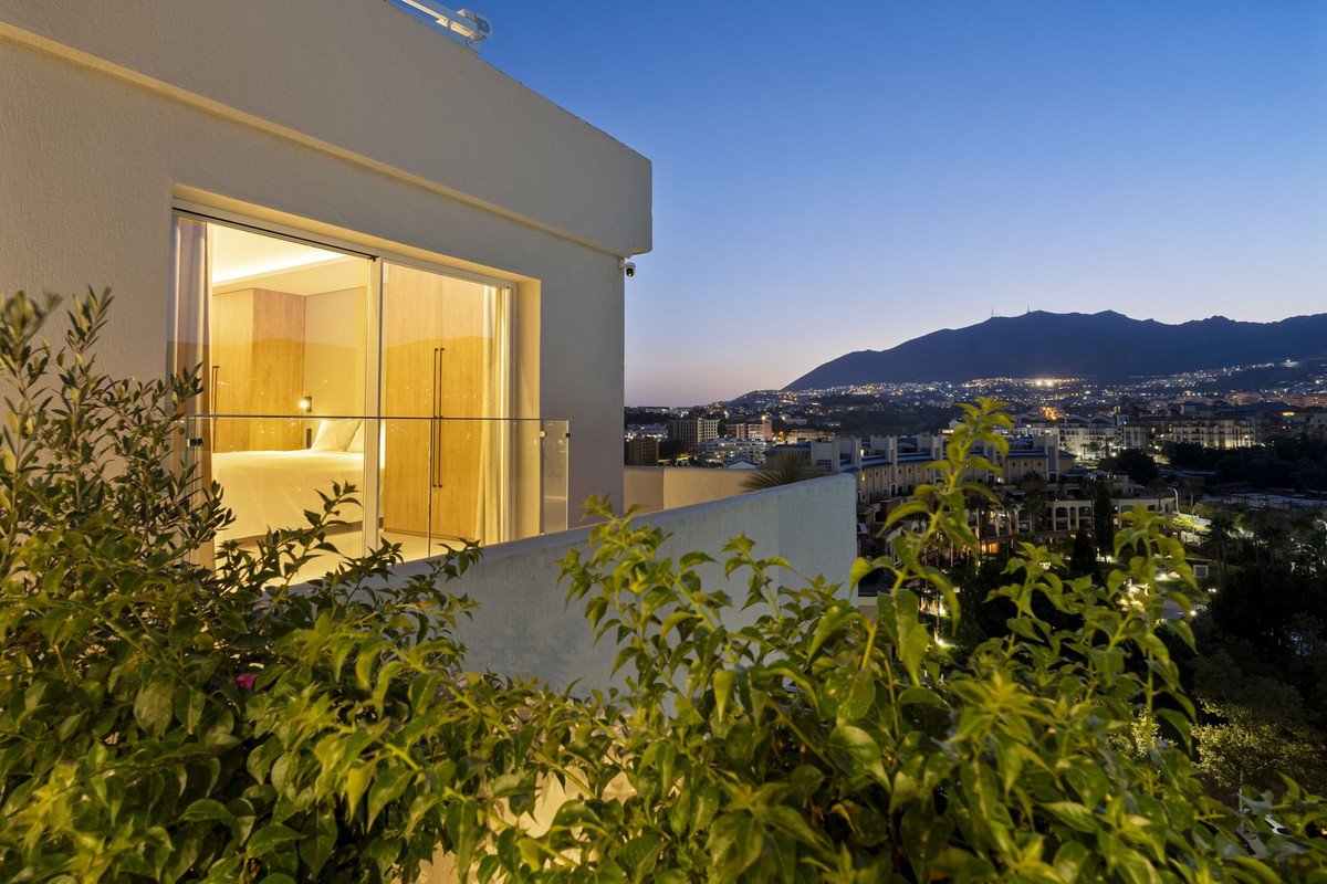 3 Bed Penthouse in Benalmadena Costa