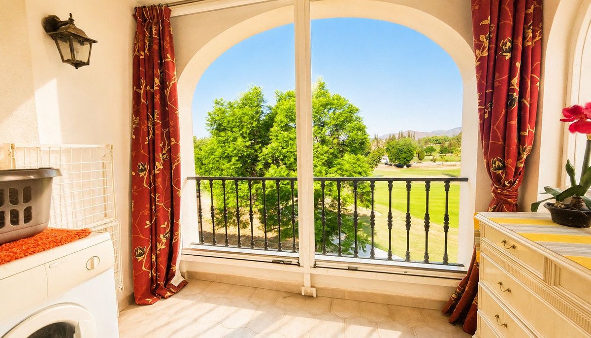2 Bed Townhouse in Mijas Golf