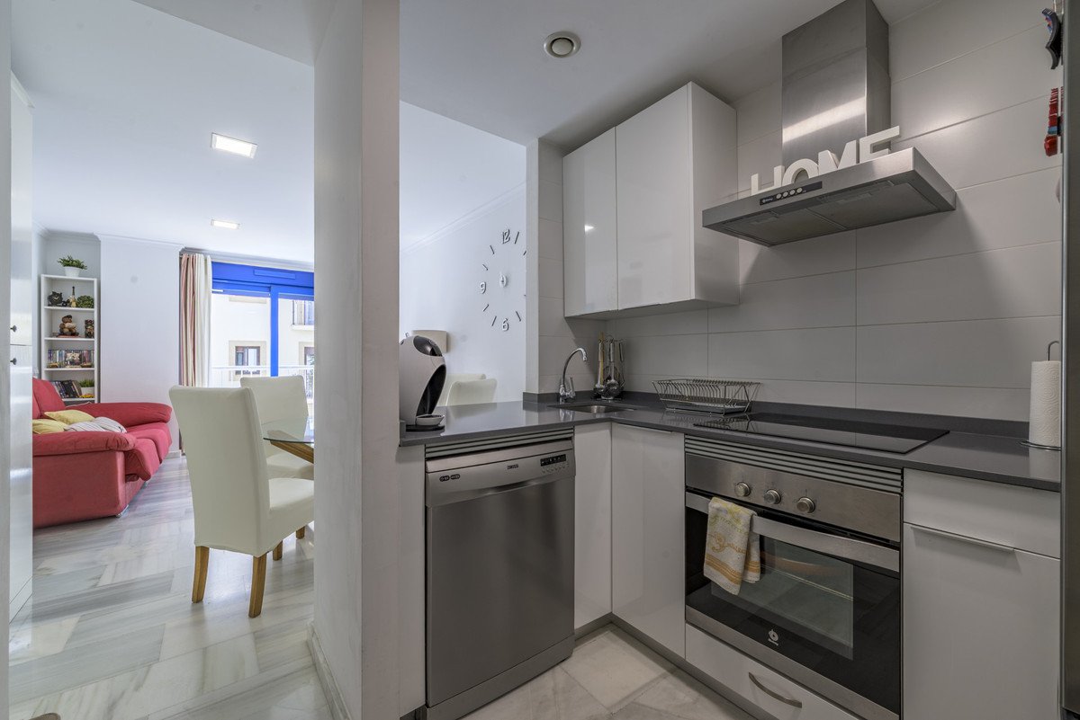 3 Bed Middle Floor Apartment in Los Boliches
