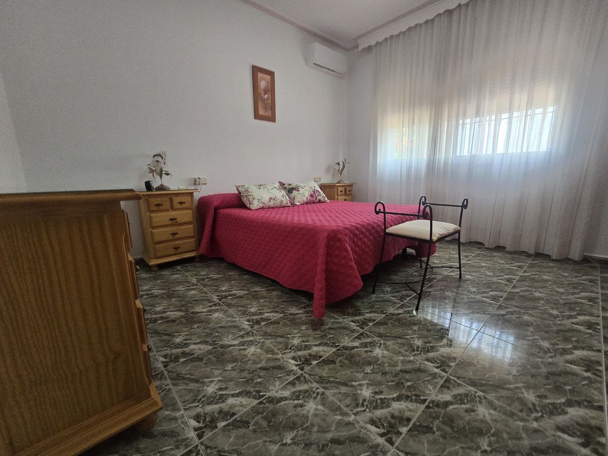 4 Bed Finca - Cortijo in Estacion de Cartama