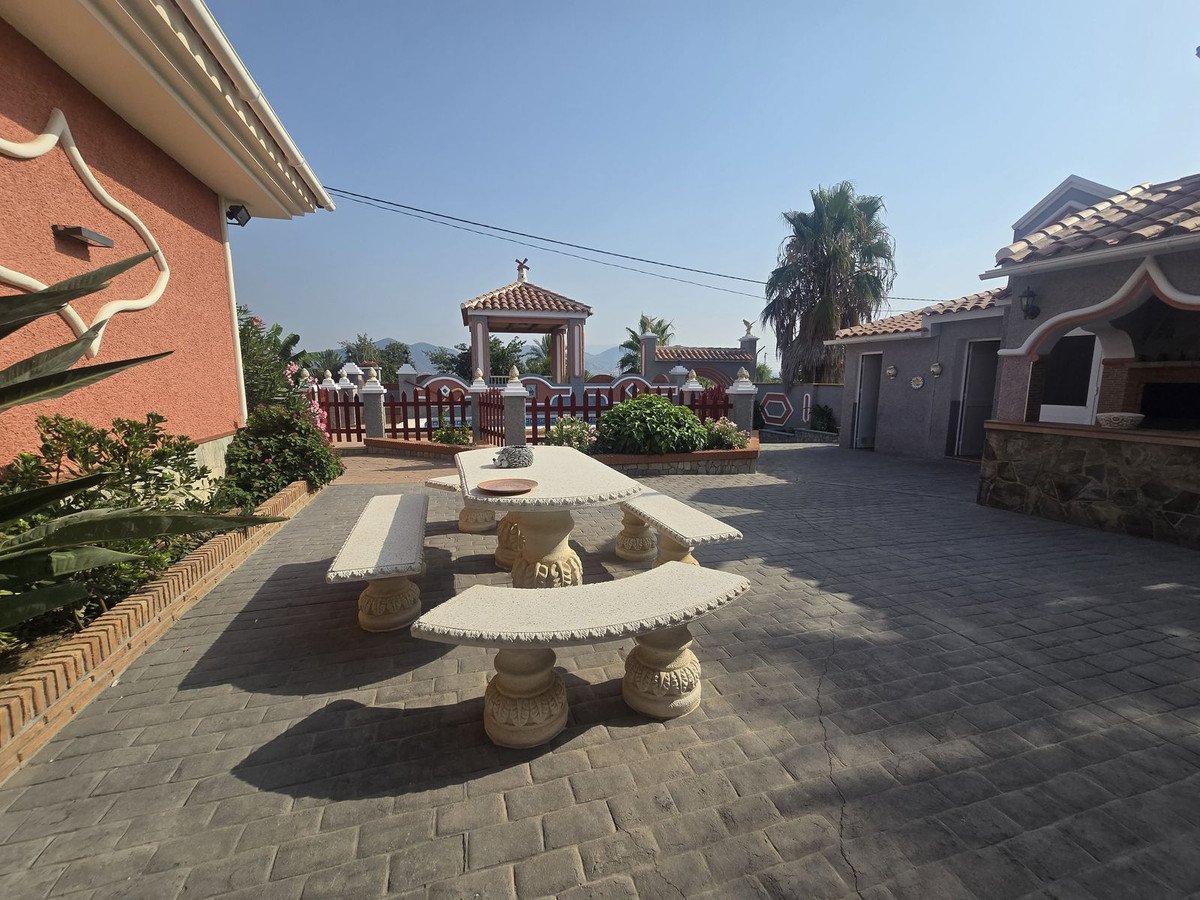 4 Bed Finca - Cortijo in Estacion de Cartama