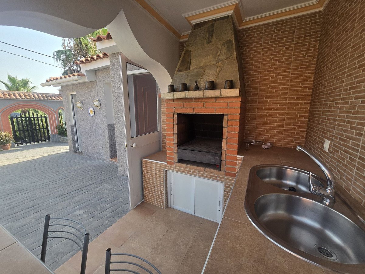 4 Bed Finca - Cortijo in Estacion de Cartama