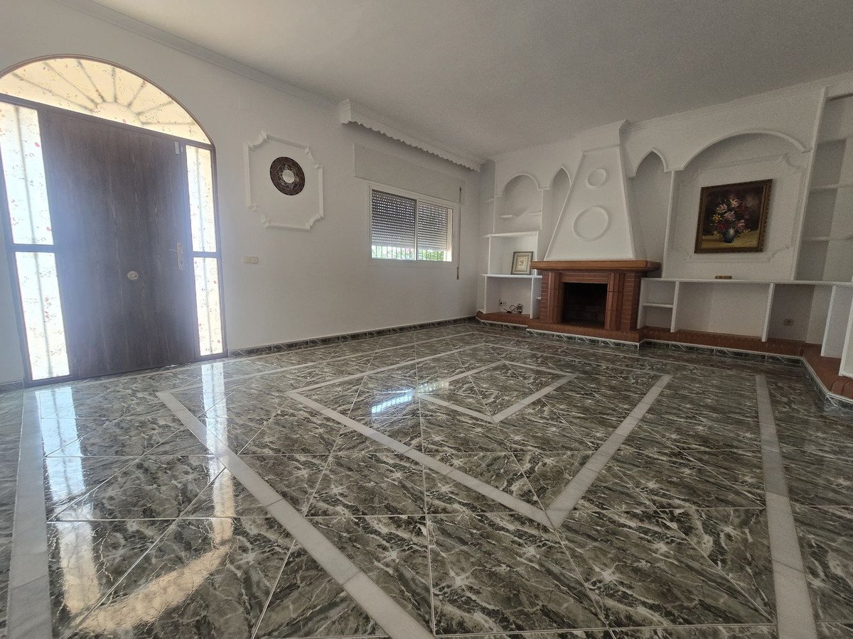 4 Bed Finca - Cortijo in Estacion de Cartama