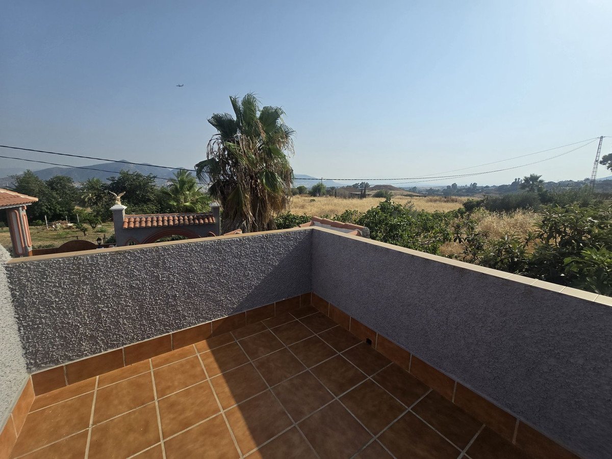 4 Bed Finca - Cortijo in Estacion de Cartama
