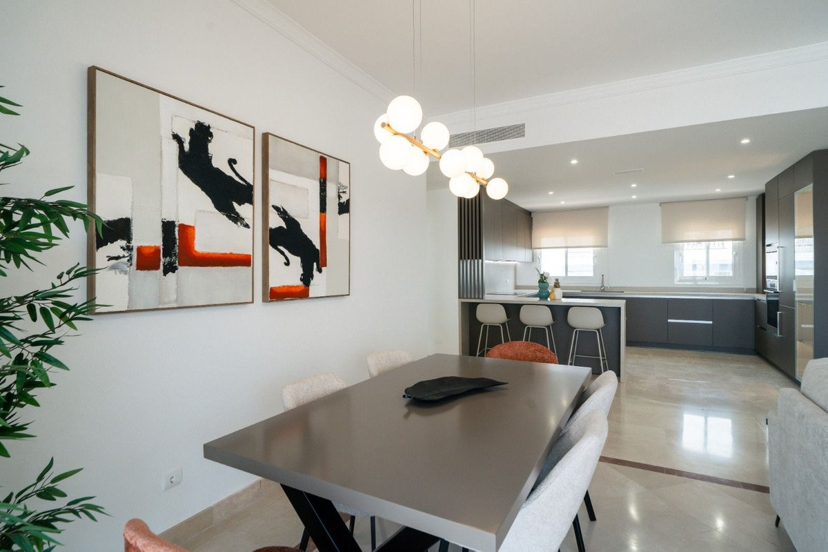 2 Bed Penthouse Duplex in Benahavís