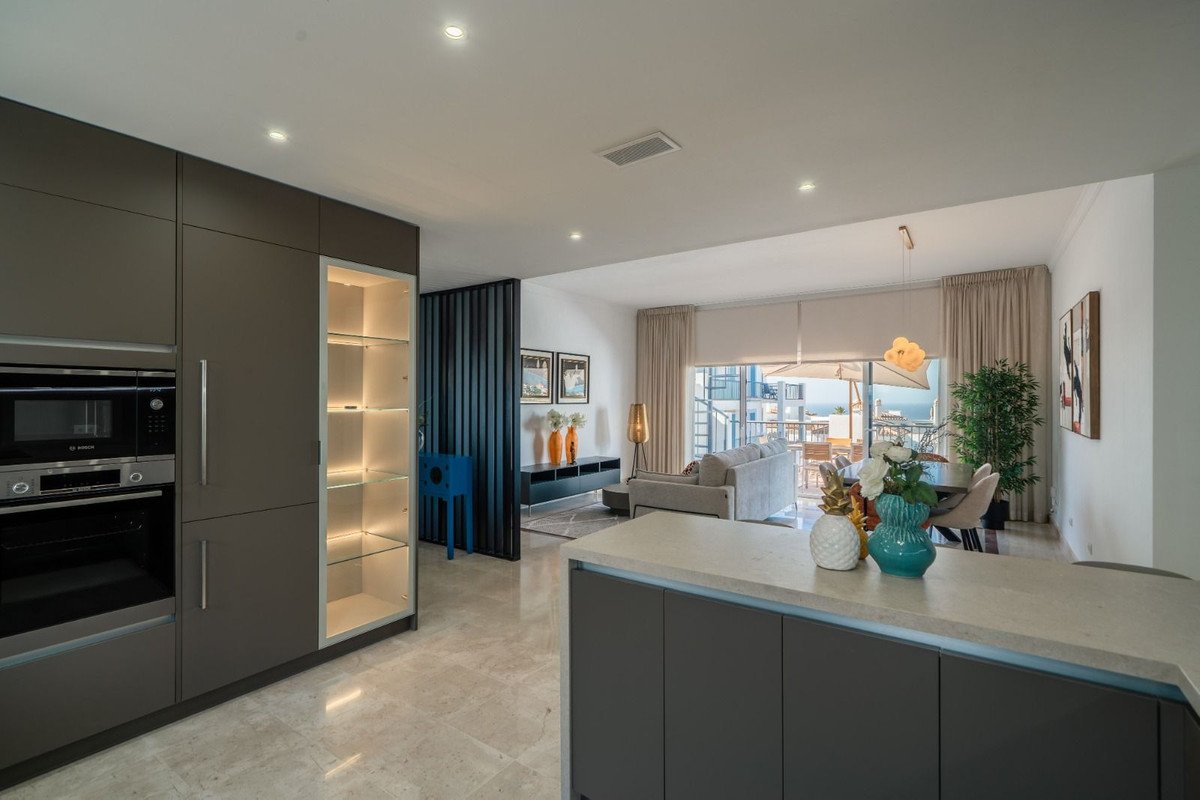 2 Bed Penthouse Duplex in Benahavís