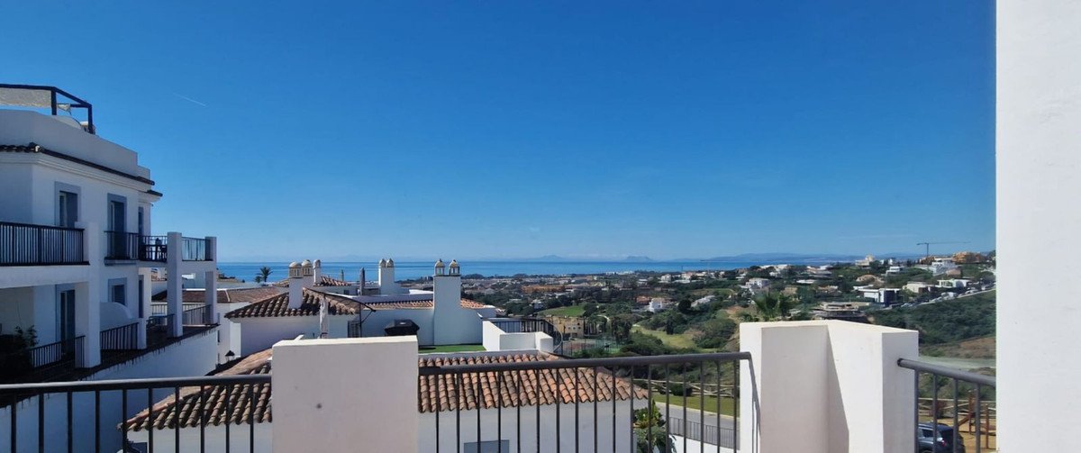2 Bed Penthouse Duplex in Benahavís