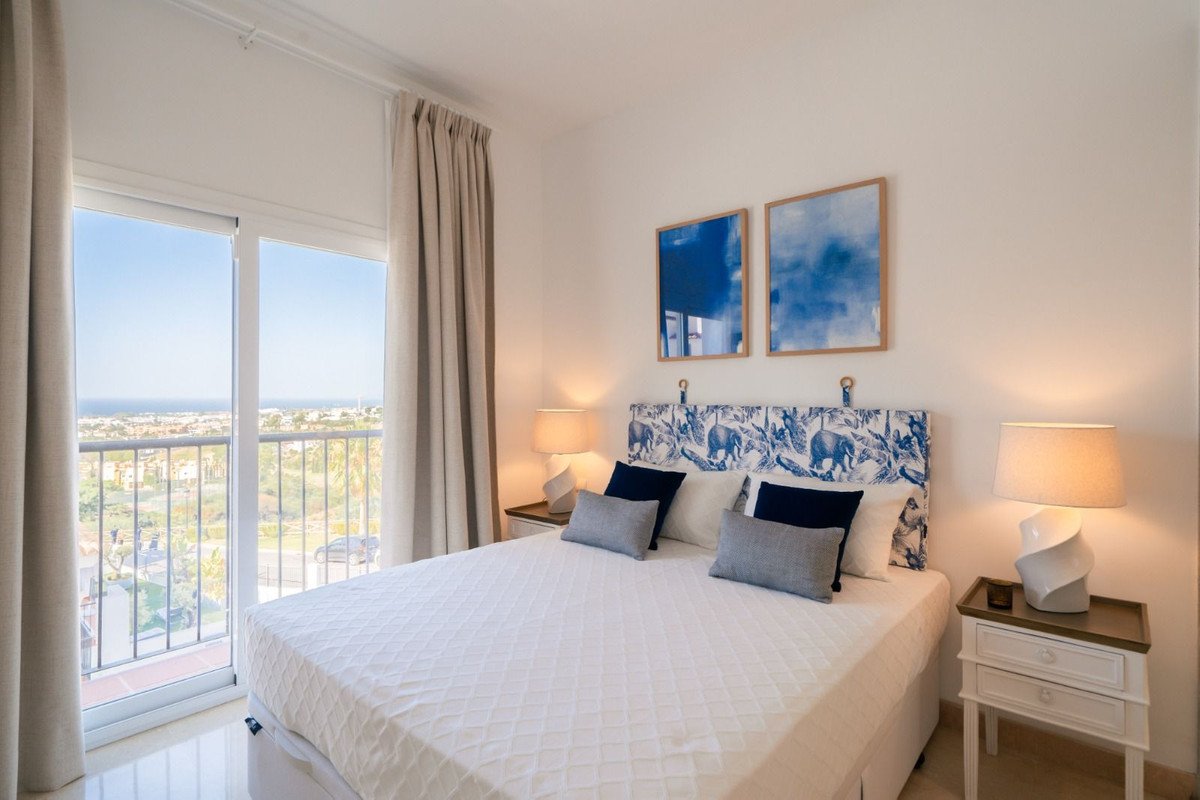 2 Bed Penthouse Duplex in Benahavís