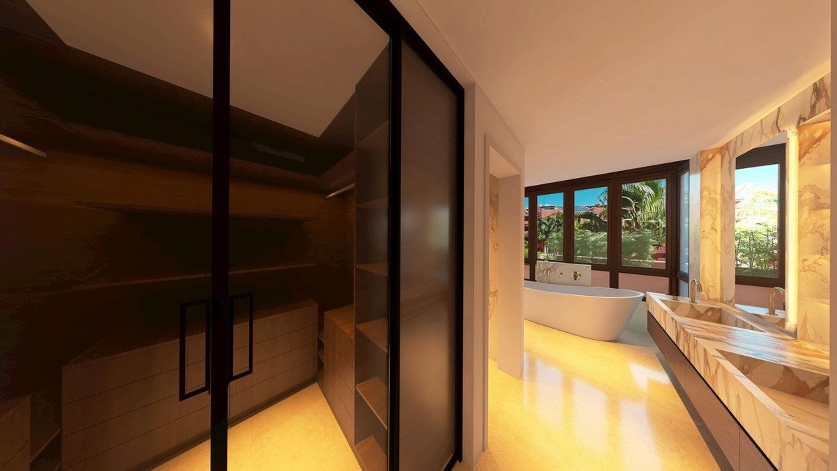 4 Bed Penthouse in New Golden Mile