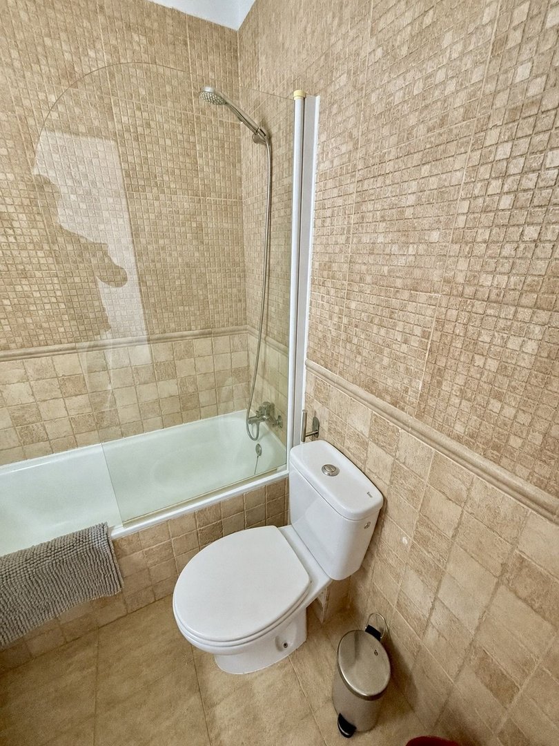 1 Bed Middle Floor Apartment in Calahonda