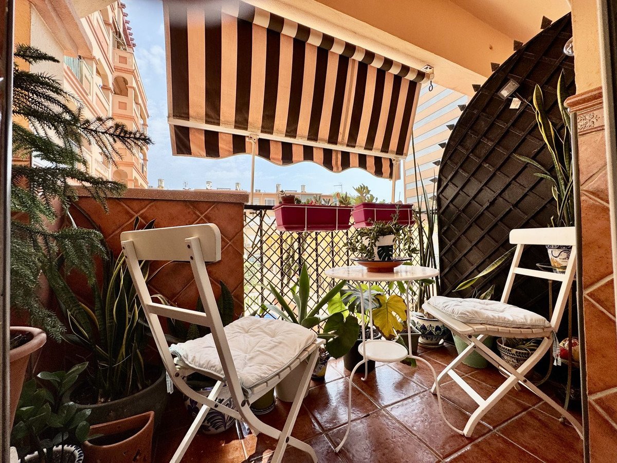 2 Bed Middle Floor Apartment in Los Boliches