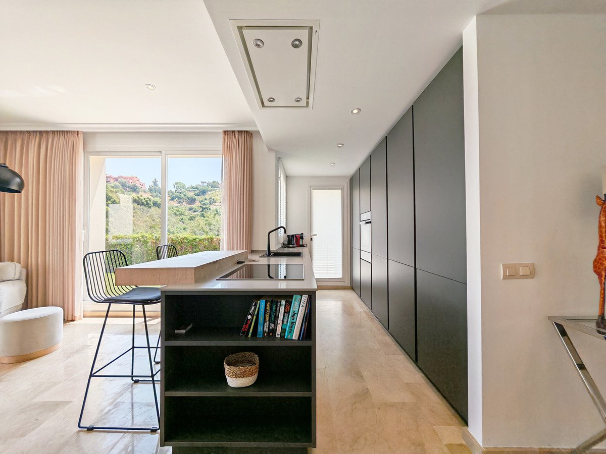 2 Bed Ground Floor Apartment in La Mairena