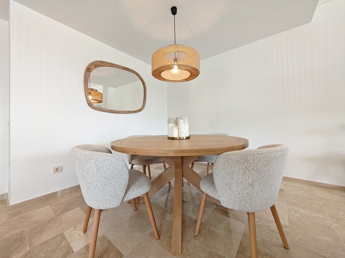 2 Bed Ground Floor Apartment in La Mairena