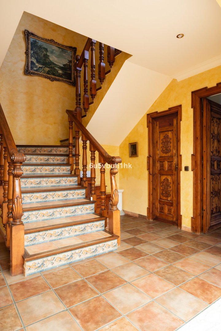 5 Bed Finca - Cortijo in Almogía