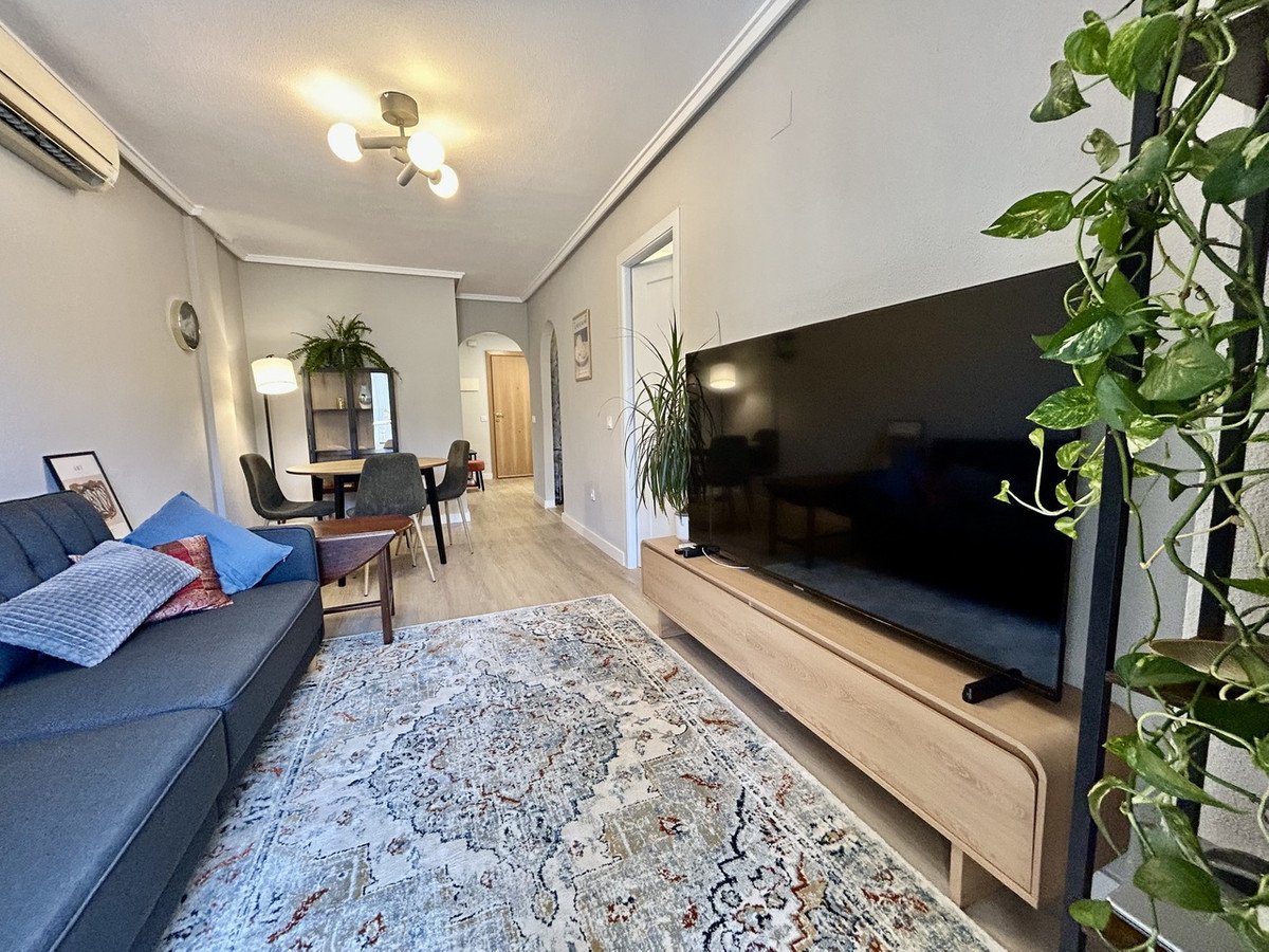 1 Bed Ground Floor Apartment in Torrevieja
