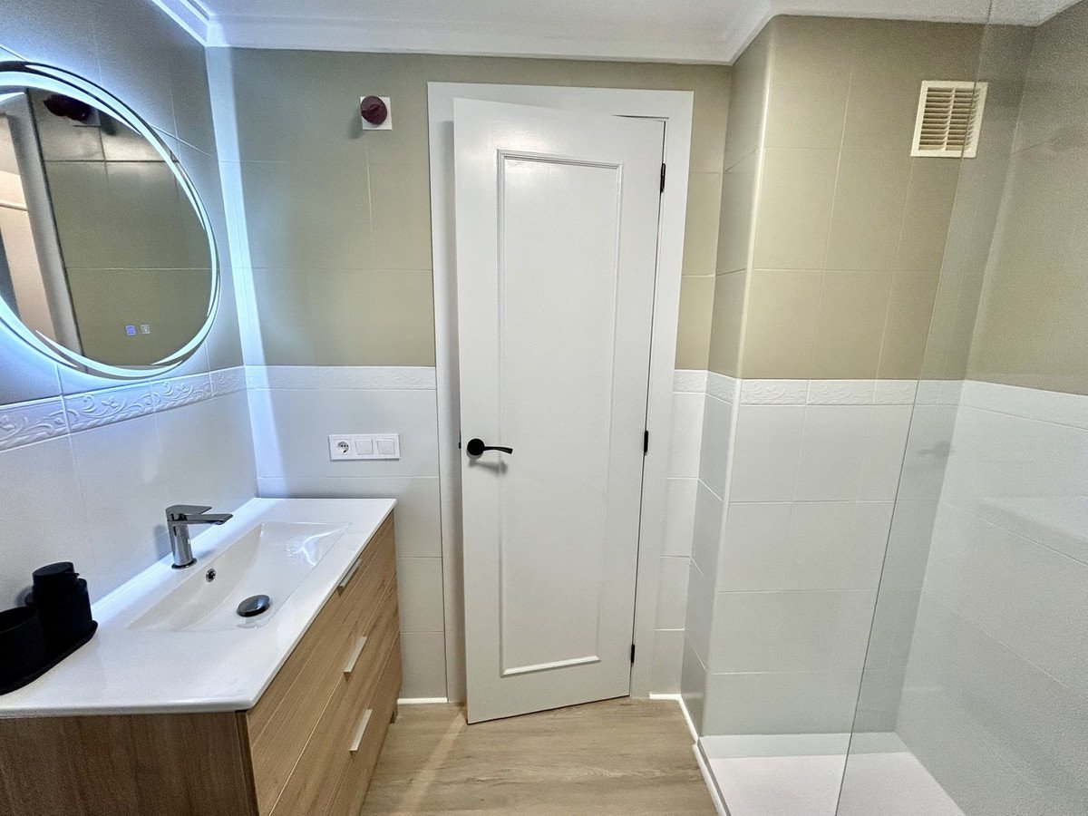 1 Bed Ground Floor Apartment in Torrevieja
