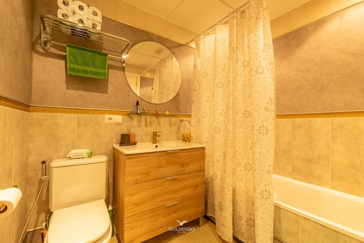 3 Bed Middle Floor Apartment in Riviera del Sol