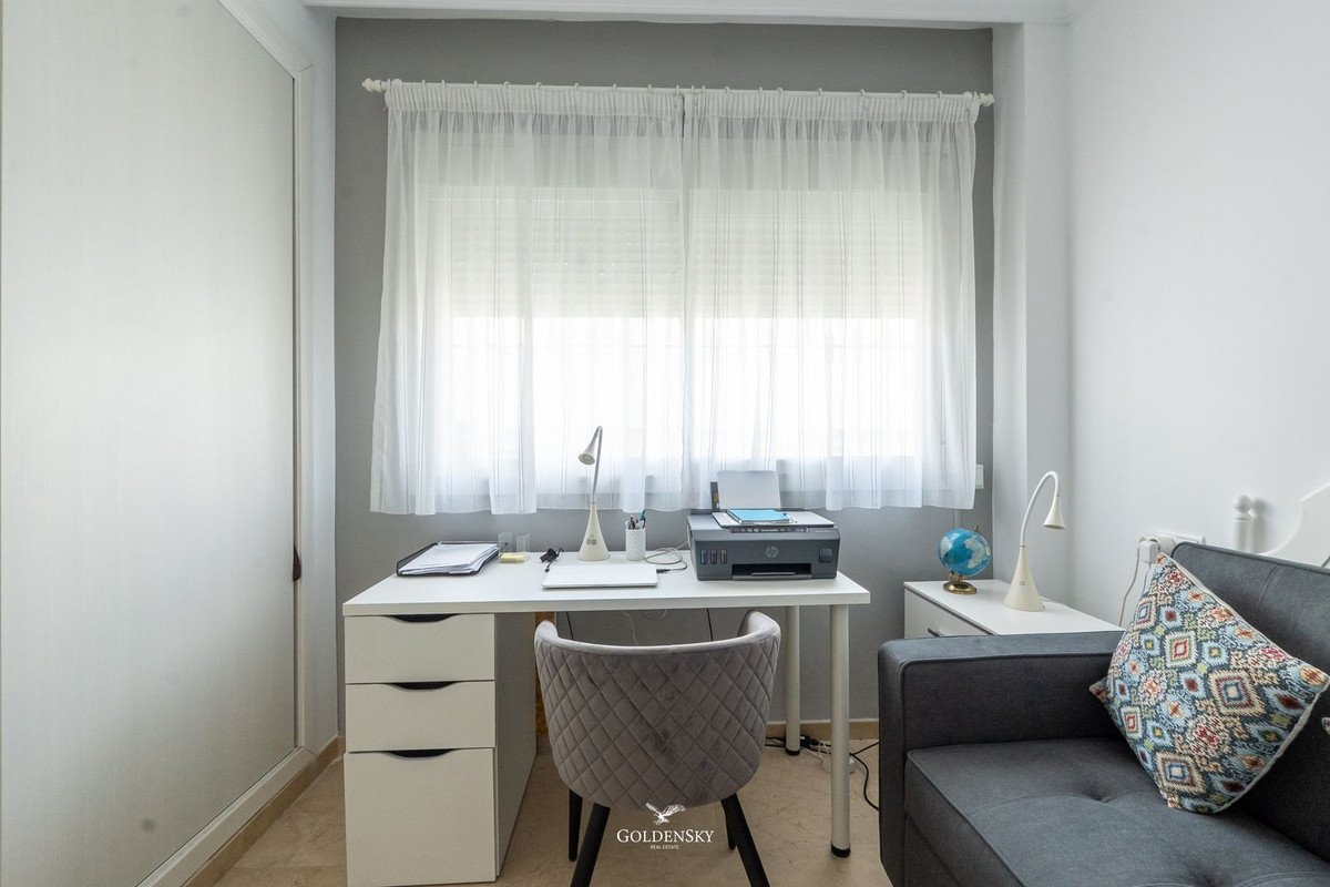 3 Bed Middle Floor Apartment in Riviera del Sol