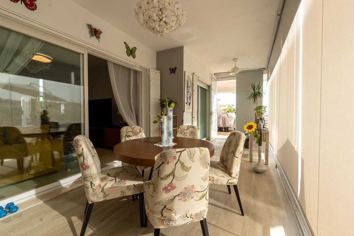 3 Bed Middle Floor Apartment in Riviera del Sol