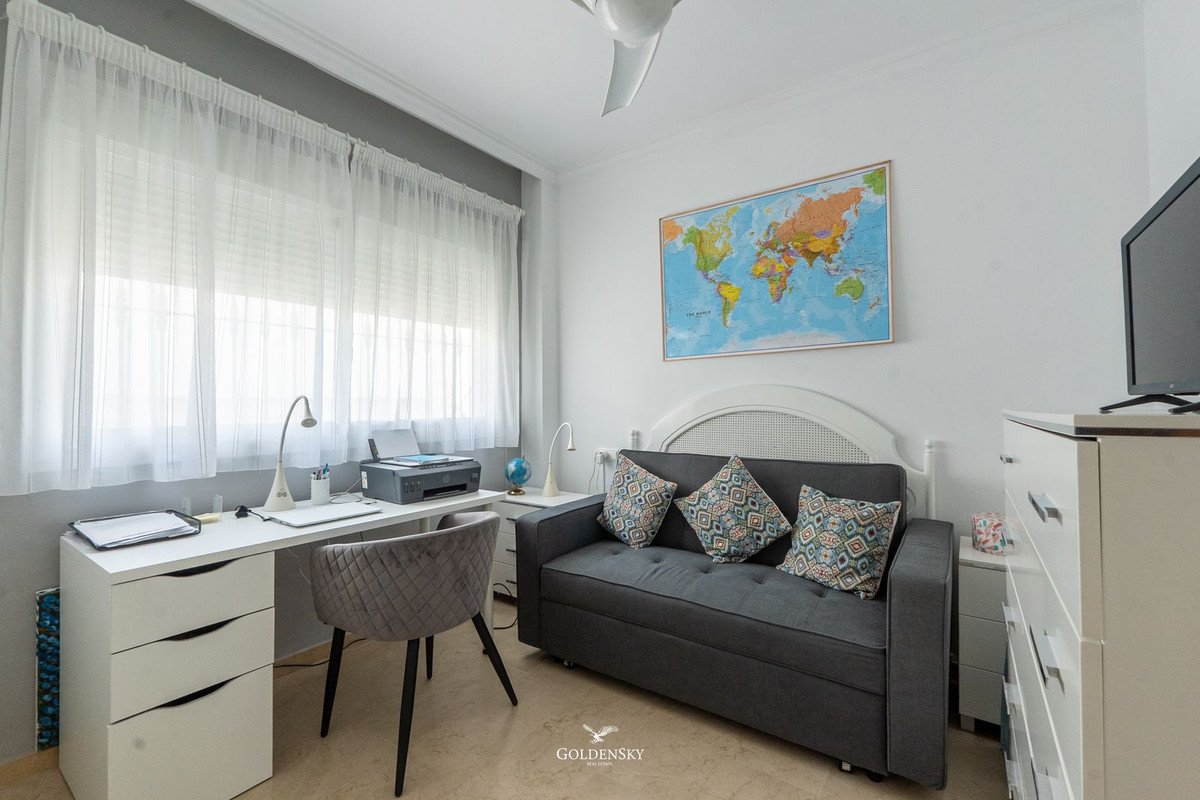 3 Bed Middle Floor Apartment in Riviera del Sol