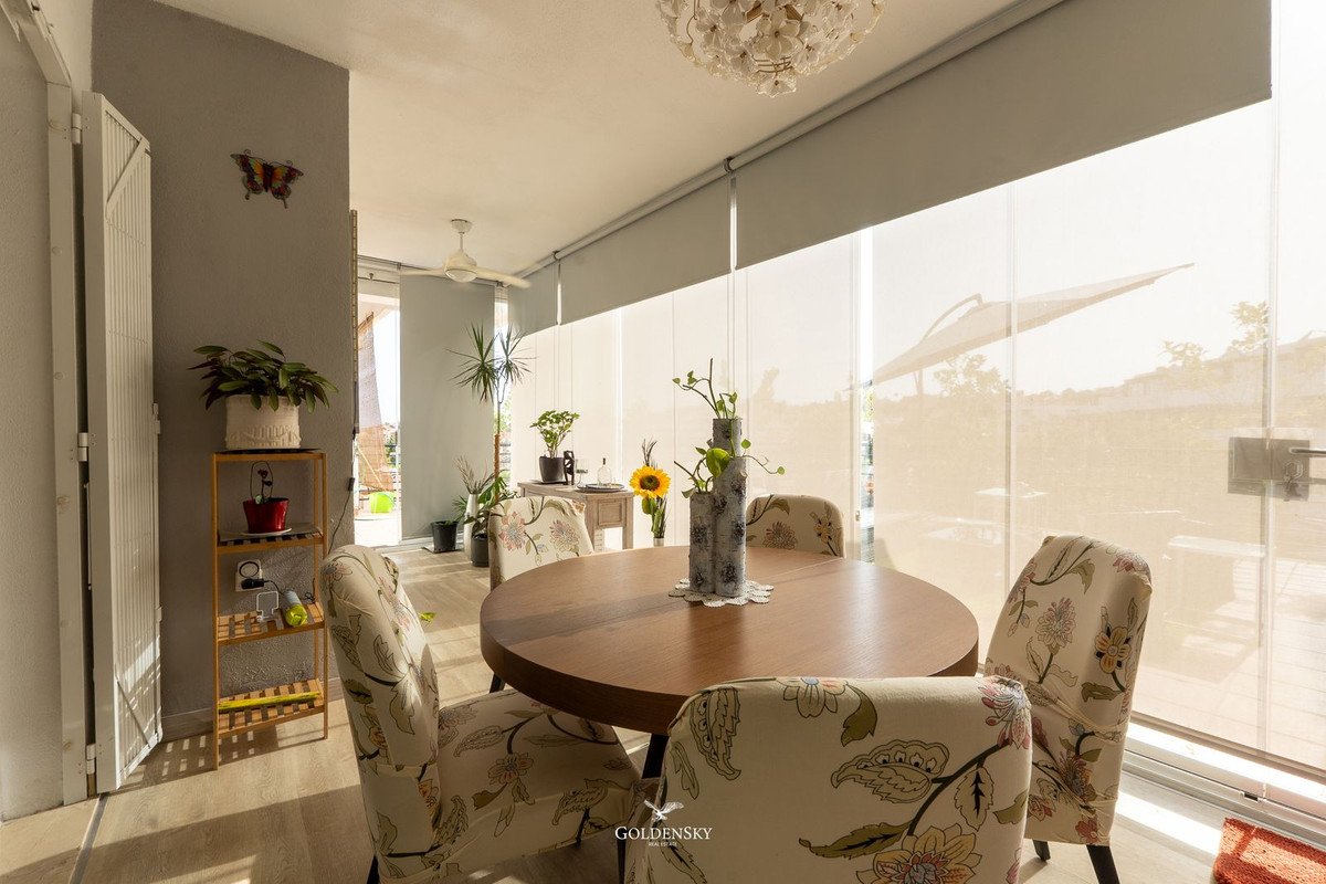 3 Bed Middle Floor Apartment in Riviera del Sol