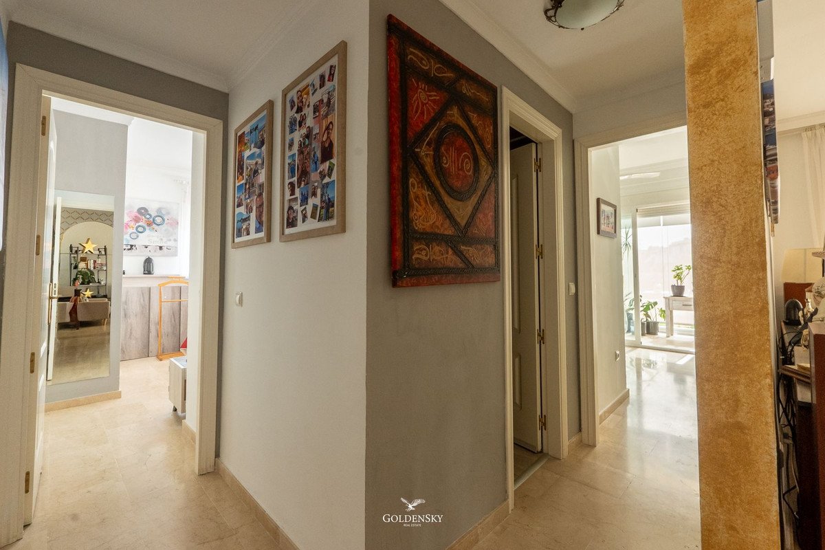 3 Bed Middle Floor Apartment in Riviera del Sol