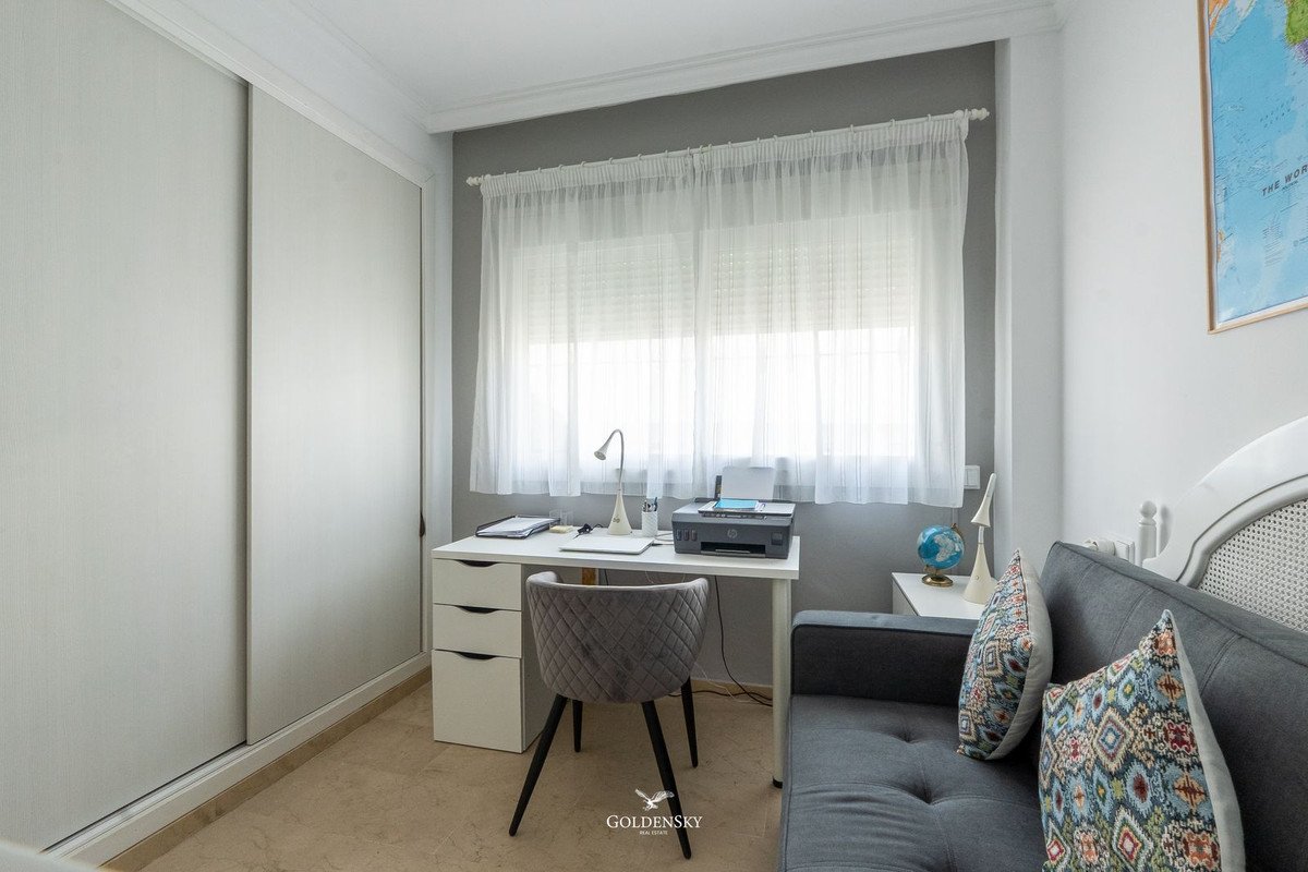 3 Bed Middle Floor Apartment in Riviera del Sol