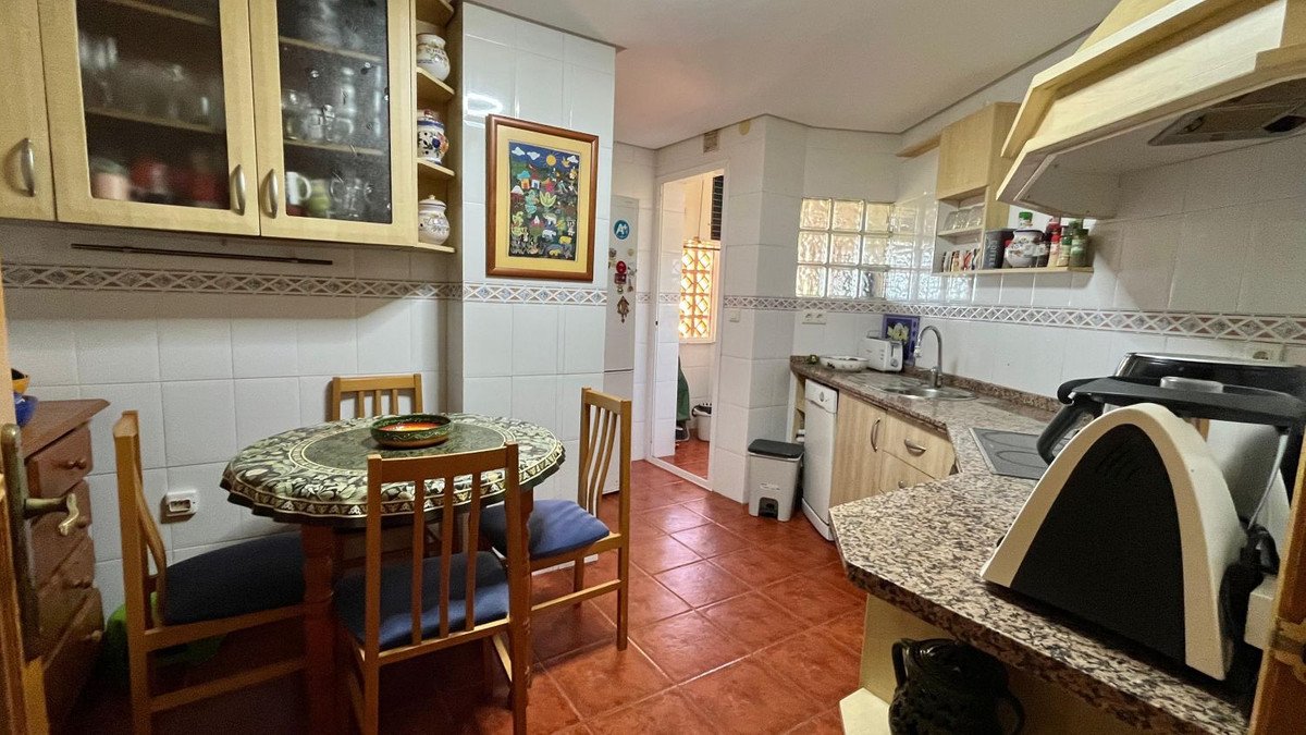 3 Bed Ground Floor Apartment in Arroyo de la Miel