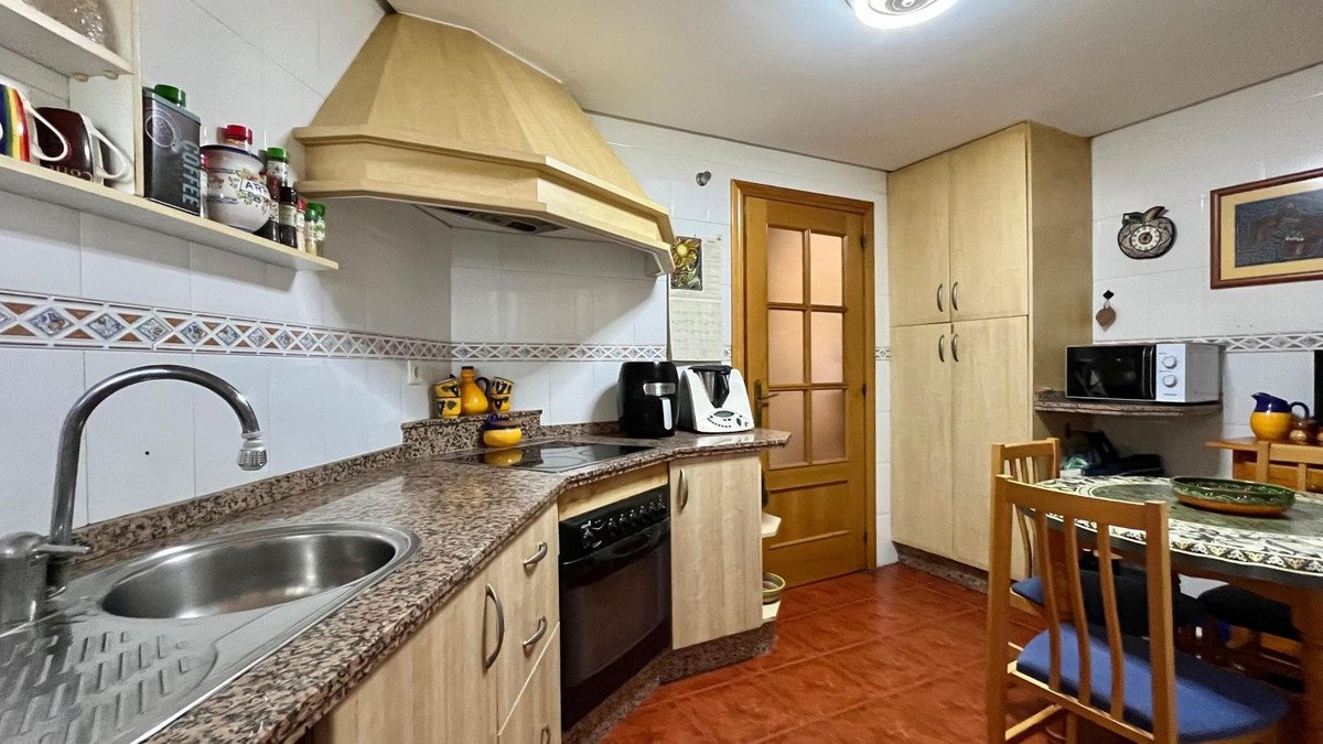 3 Bed Ground Floor Apartment in Arroyo de la Miel