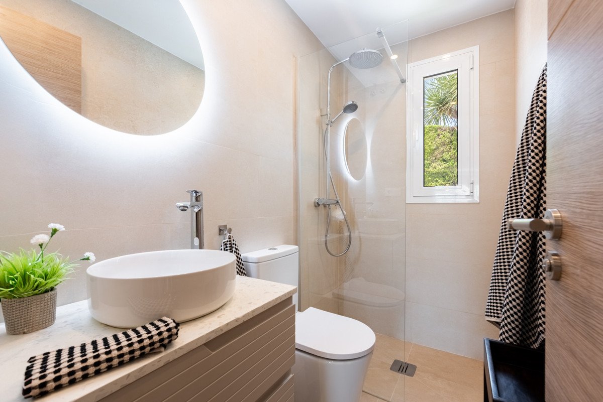 3 Bed Penthouse Duplex in Nueva Andalucía