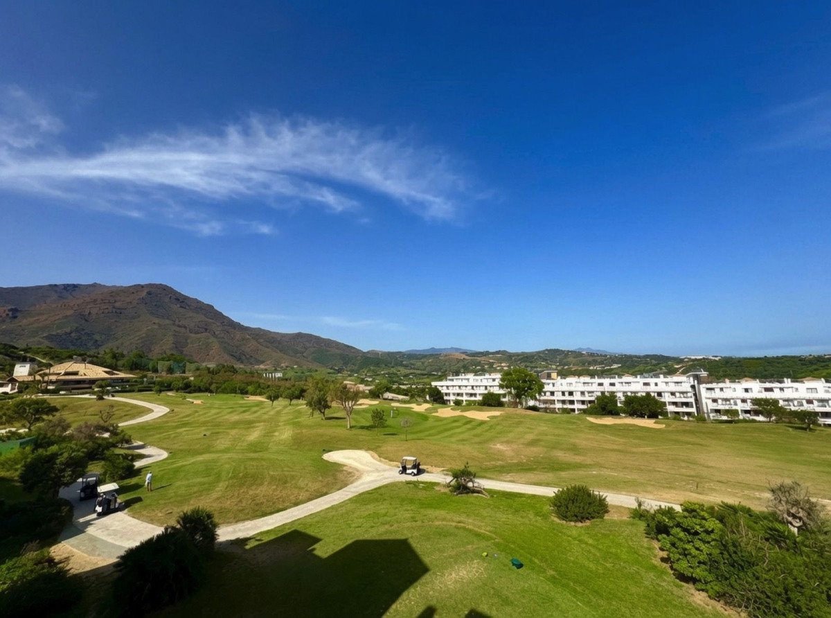 2 Bed Penthouse Duplex in Valle Romano