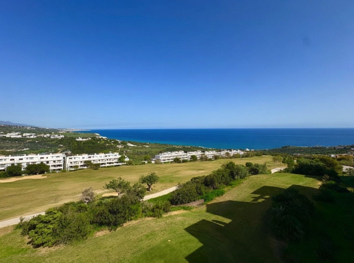 2 Bed Penthouse Duplex in Valle Romano