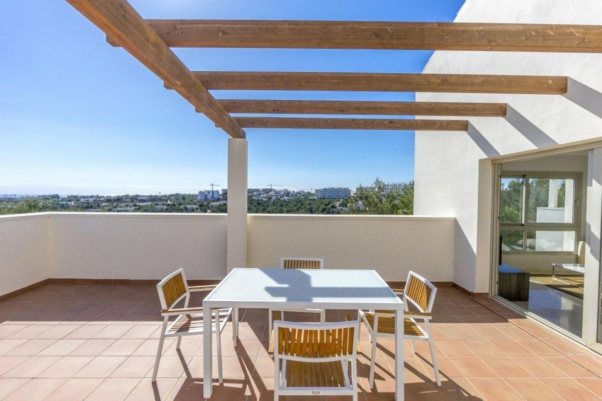 2 Bed Penthouse in Las Colinas Golf