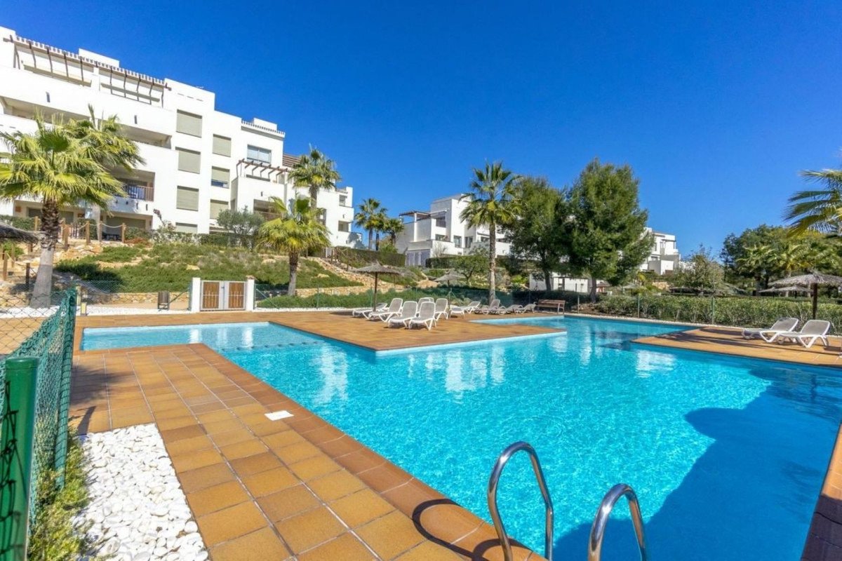 2 Bed Penthouse in Las Colinas Golf