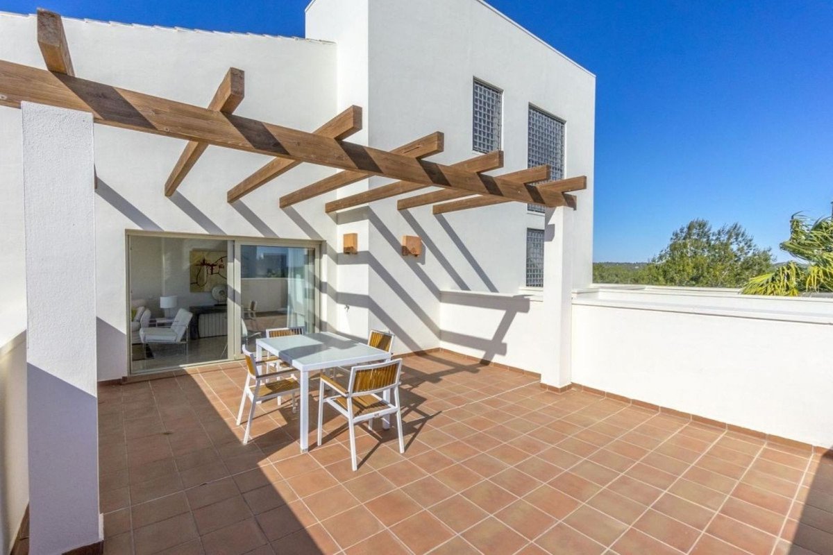 2 Bed Penthouse in Las Colinas Golf